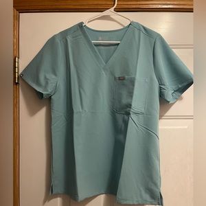FIGS Catarina Scrub Tops: Mint - LG